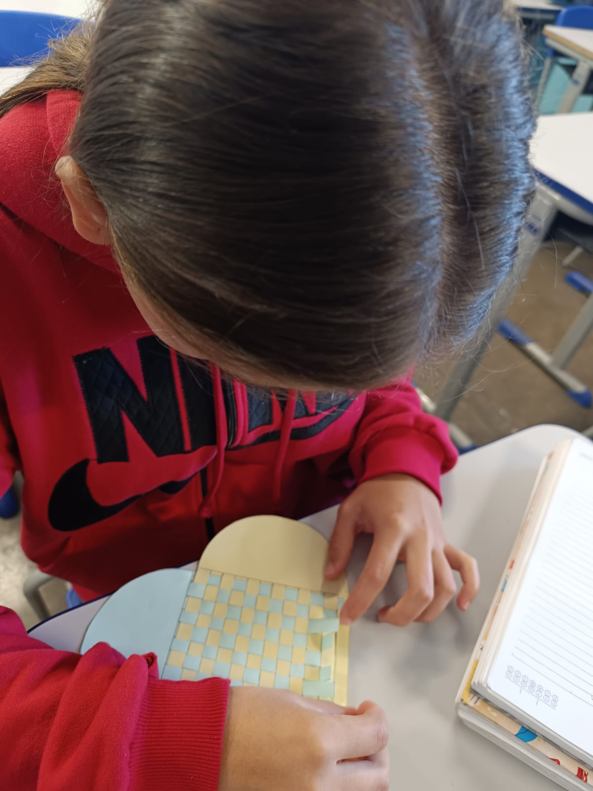 Ensinando Matemática de maneira diferenciada no Ensino Médio